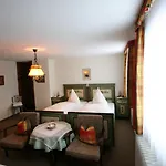 Cafe-pension Feldbergblick Titisee-Neustadt