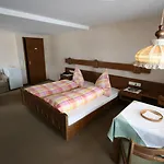 Cafe-pension Feldbergblick Πανσιόν