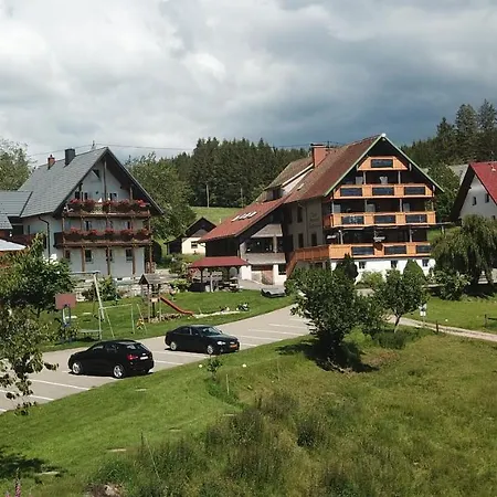 Affittacamere Café-pension Feldbergblick Titisee-Neustadt