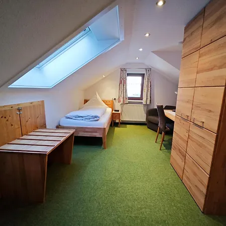 Cafe-pension Feldbergblick Πανσιόν